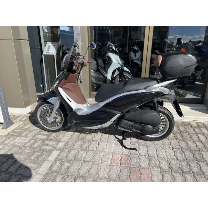 Piaggio Beverly 300 2011 Μεταχειρισμένα Piaggio Beverly 300 2011 Μεταχειρισμένα